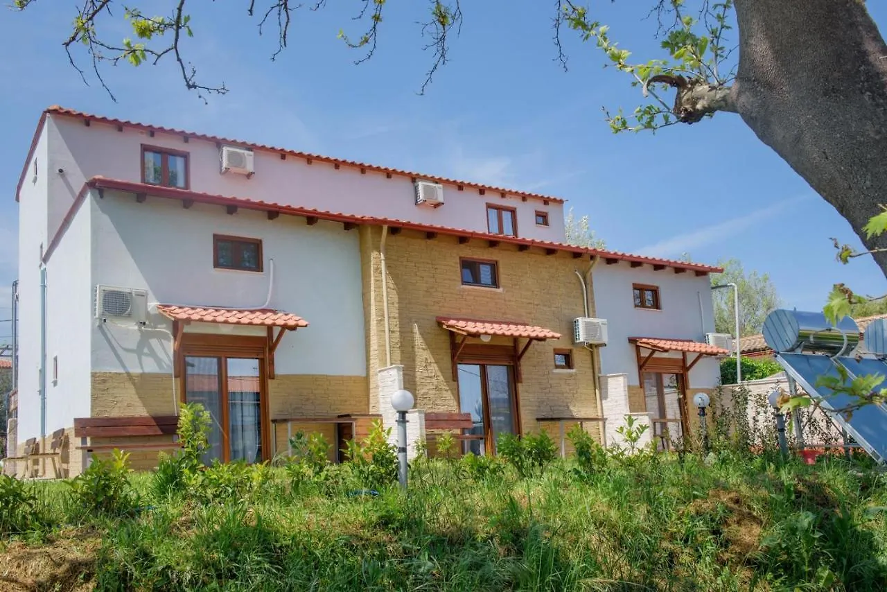 3D Iliadis Suites Ierissos Guest house
